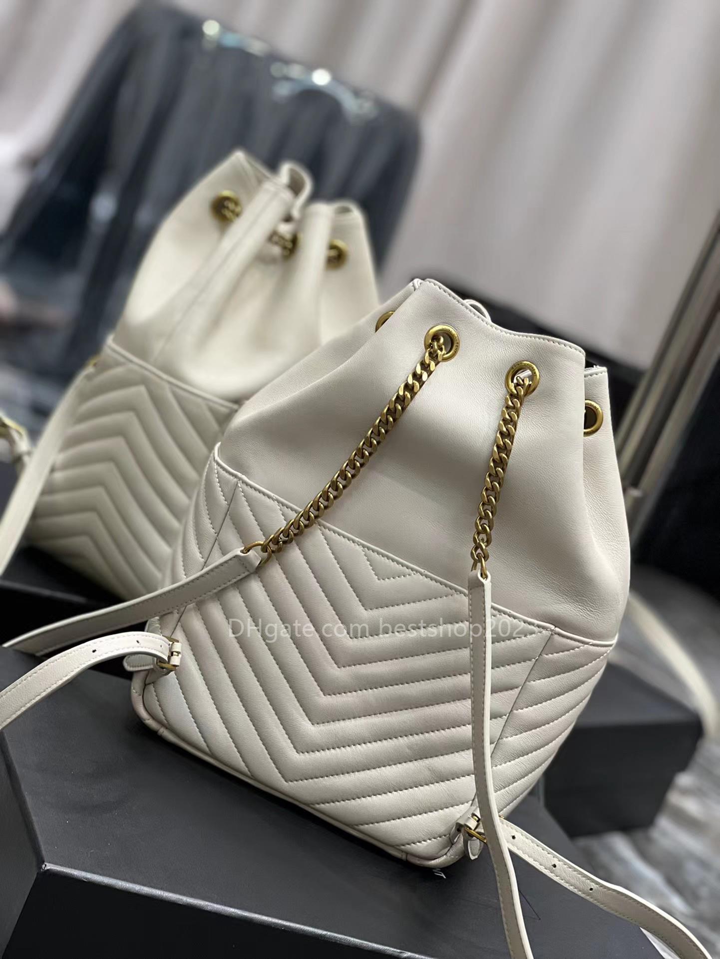 Shoulder backpack shoulder bag fashion flap bag drawstring design chain bag metal LOGO coin purse storage large capacity white 22 * 29 * 15CM