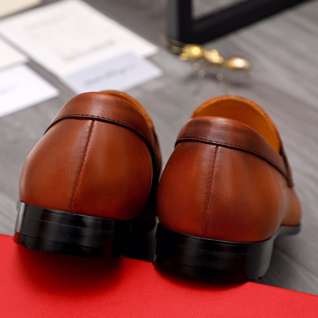 2023 Mens Dress Shoes 정품 가죽 브랜드 디자이너 플랫 신발 패션 브로그 신발 고품질 남성 비즈니스 공식 로퍼 Zapatos Hombr 크기 38-44