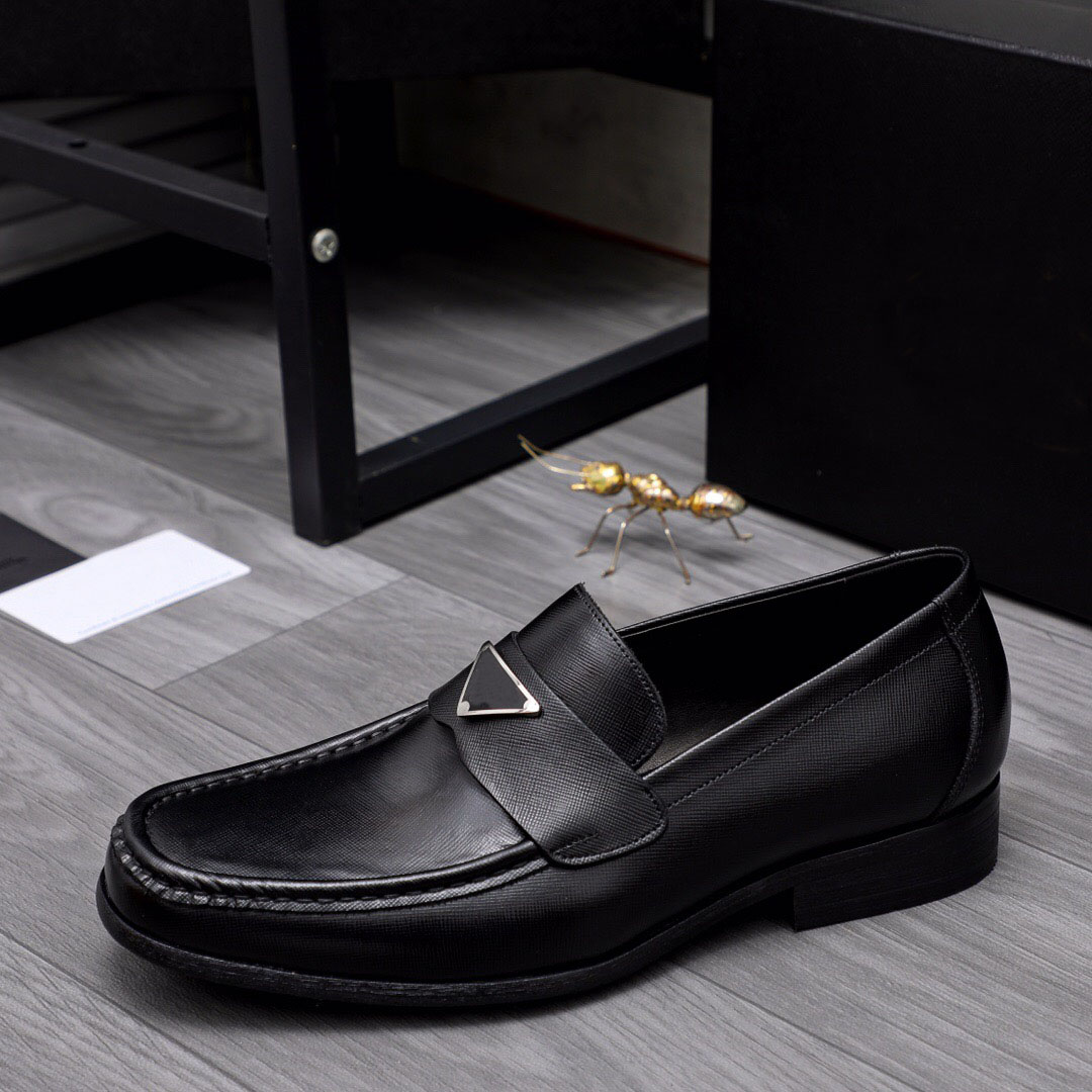 2023 Mens Frest Shouse Sweed Swide Suit Formal Oxfords Men Men Designer Slip on Business Flats Zapatos Hombrsize 38-44