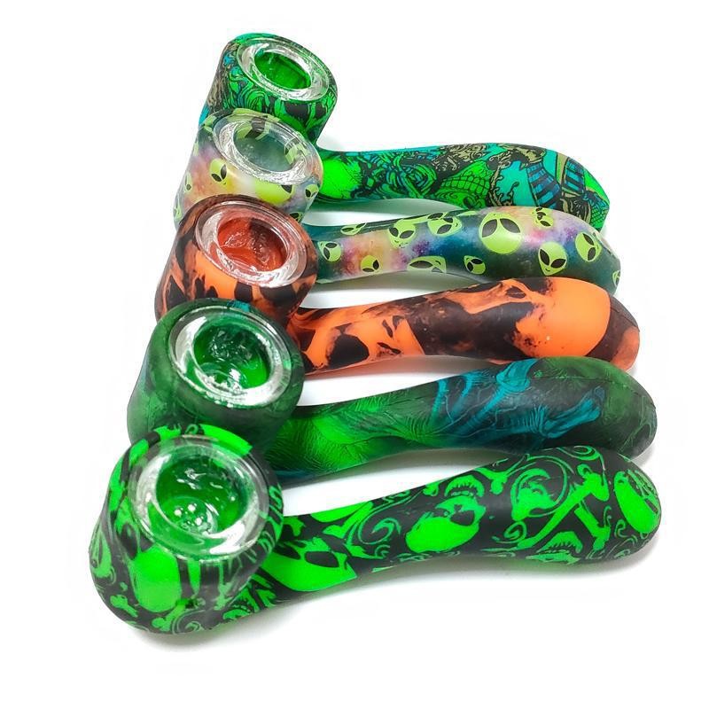Cool Pattern Coloré Silicone Portable Style Pipes Herb Tabac Oil Rigs Verre Multihole Filtre Bol Handpipes Fumer Cigarette Main Titulaire Tube DHL