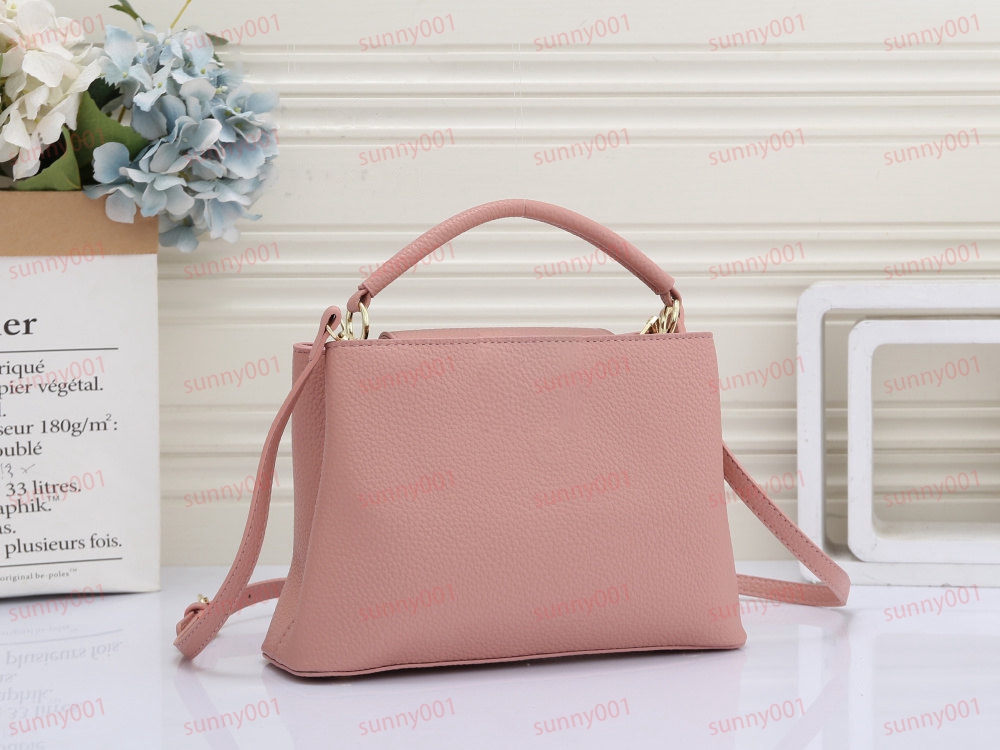 Tygväskorna Postman Bag Portable Female Handbag Shoulder Bags Designer Luxury Double Layered Business Package Totes Flower Stud Buckle