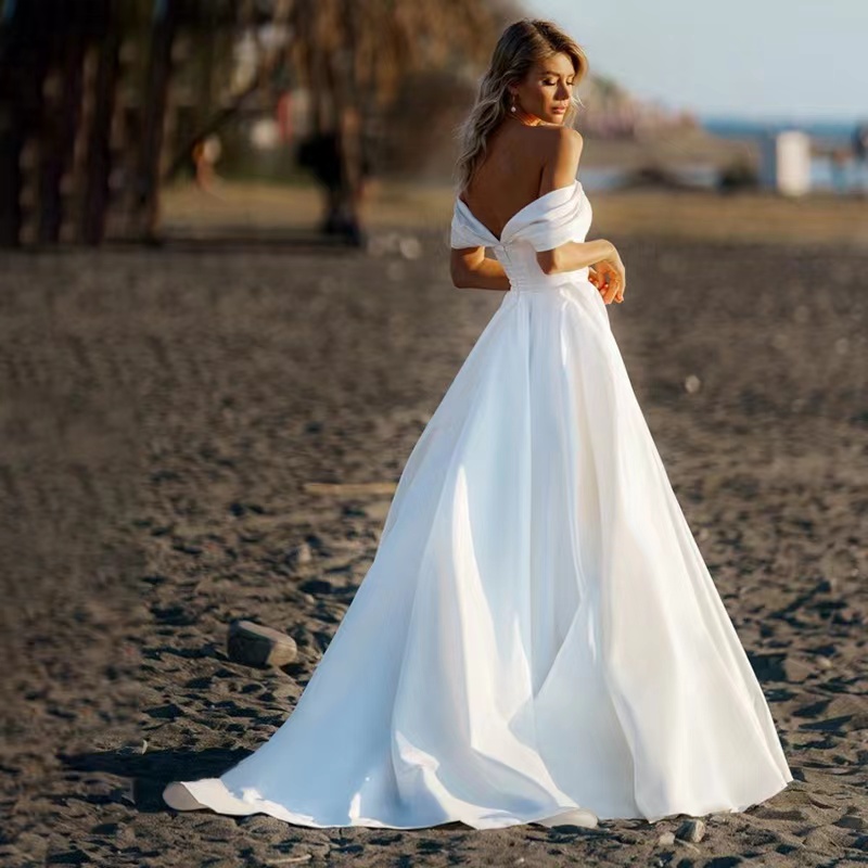 Новое свадебное платье в стиле сладкое сердце без бретелек с длинным платьем поезда.