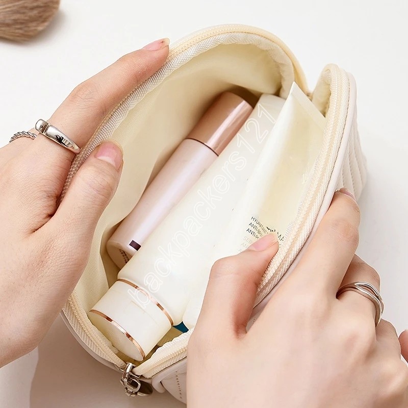 Small Shell PU Makeup Bags Portable Waterproof Creamy Cosmetic Bags Travel Outside Small Lipstick Washing Storage Bags Organizer
