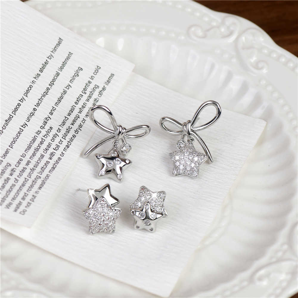 Charm Special Designer Five Pointed Star Metal Zircon Bow Small Number Of Earrings Versatile Daily Exquisite Personality Earring Trend G230320