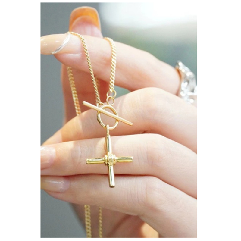 14K Gold Cross Clower Colar Colar noivado de casamento Pingententes Colar para homens Jóias de festa de aniversário de homens