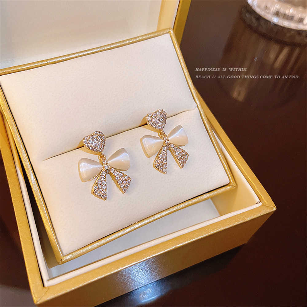 Charm S925 Silver Needle Luxury Bowknot Opal أقراط أنثوية خمر Zircon الأقراط