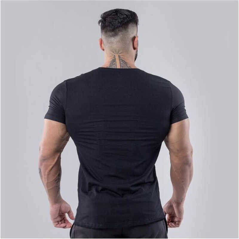 T-shirts pour hommes Marque T-shirt en coton d'été Hommes Col en V Design de mode Slim Fit Soild Sports T-shirts Homme Tops Tees T-shirt à manches courtes pour hommes W0322