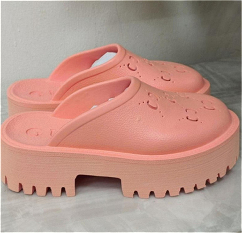 luxe pantoffels merk ontwerpers Dames Dames Holle Platform Sandalen gemaakt van transparante materialen modieuze sexy mooie zonnige strandvrouw schoenen pantoffels 35-42