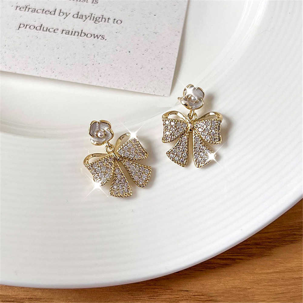 Charm Exquisite 925 Silver Needle Bow Knot Flower Stud Earrings French Light Luxury Design Fashion Earrings Exquisite Zircon Earrings G230320