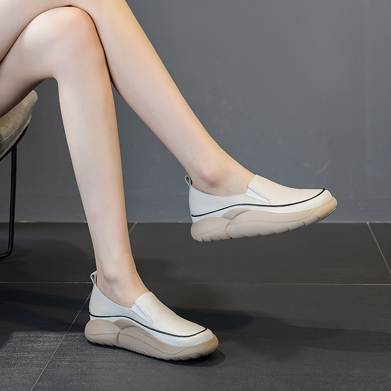 2023 nouvelle première couche en cuir de vachette mode polyvalent un pied mocassins plate-forme décontracté vintage chaussures simples femmes chaussures lolita chaussures