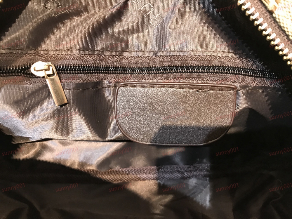 Lyx plånbok crossbody pengar väskor designer strip axel väska mode retro små fyrkantiga paket kvinnliga litterära plånböcker