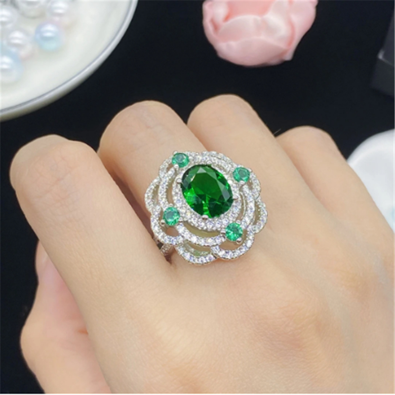 Hollow Lab Emerald Finger Ring White Gold Engagement Wedding Band Rings For Women Bridal Promise Party Sieraden Gift