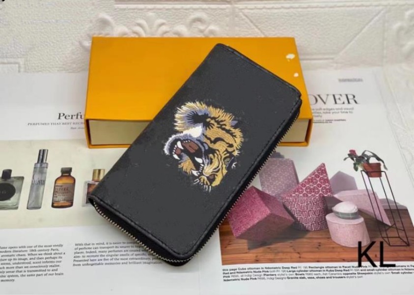 2023 Wholesale men animal long Wallet Leather black snake Tiger bee Wallets Women Long Style Purse Wallet card Holders with box