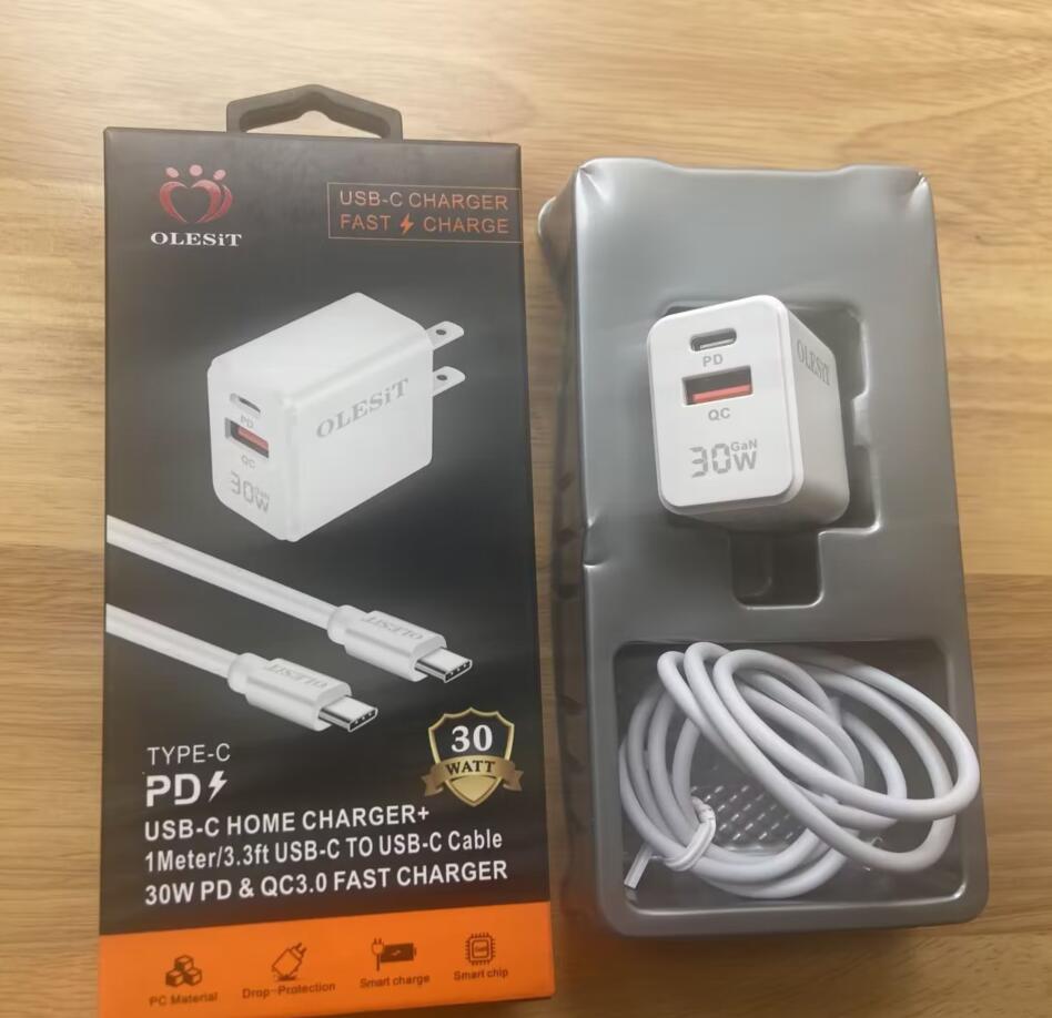 Olesit gan 30W 20W Typ C Android Charger Mini Size Dual Port PD QC USB C USB En väggadapter US -kontakt med USB C till C 60W -kablar