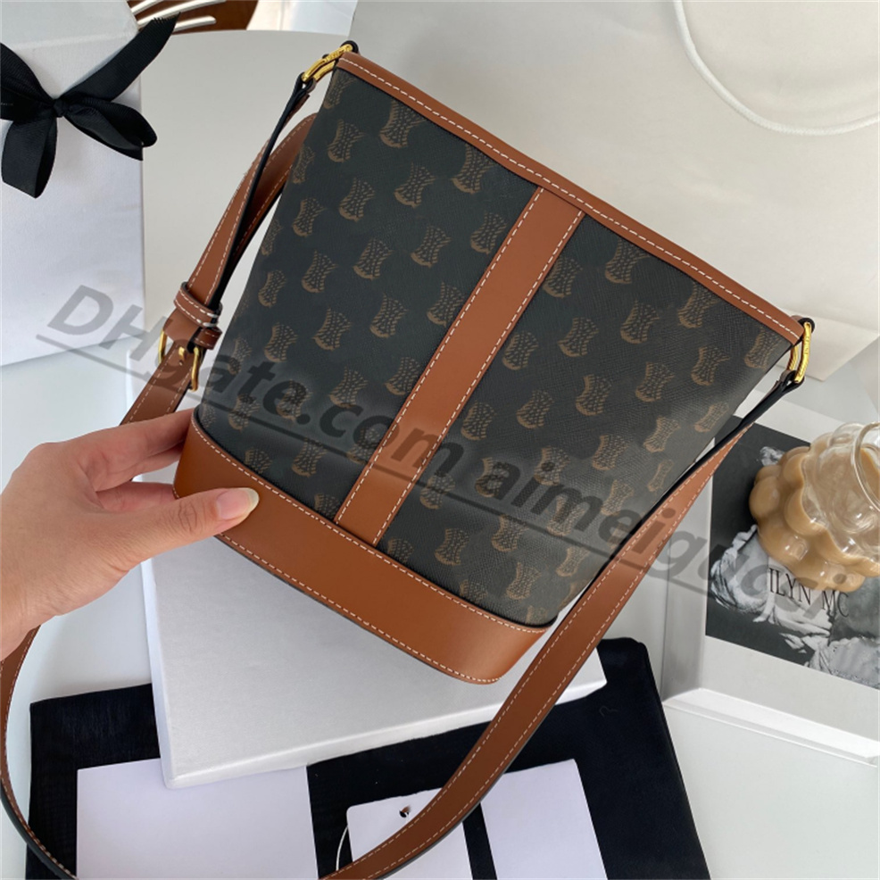 Designer bags Real Leather Bag Women's Men's Logo Bucket bag Luxury Handbag Designer Fashion Channel Plain Pattern Fashion Shoulder Bags purse