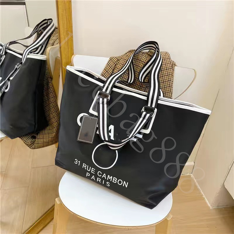 Beach Bags Luxury designer famous Women Handbags Silk Nylon Bags Leisure Letter Tote toteBag Black Color Big Capacity Fashion Shoulder Beach Bags Fast Shipping