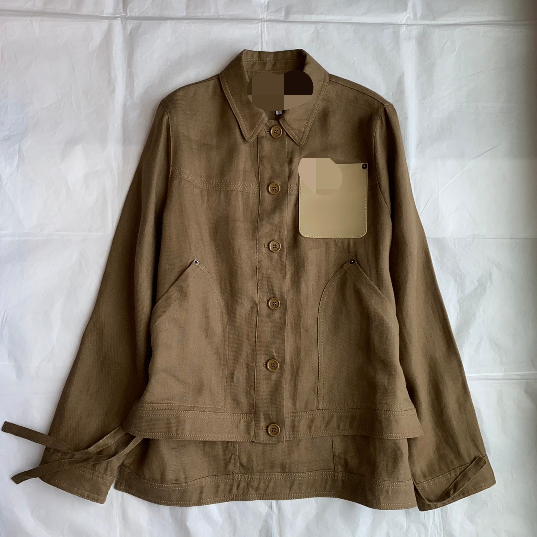 312 2023 Frühlings Sommer Frauenjacken Damenmantelmarke Gleicher Style Lteschhals Langarmknopf Khaki Hochqualitäre Frauenkleidung Fashion Weilanx808