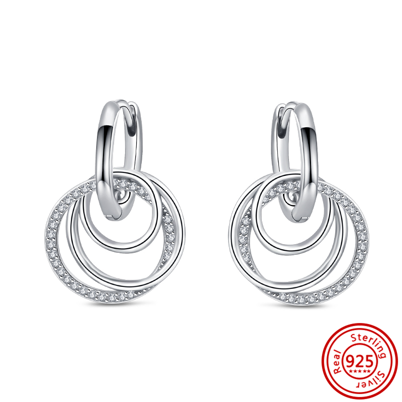 La nouvelle 925 boucles d'oreilles en argent sterling pandore