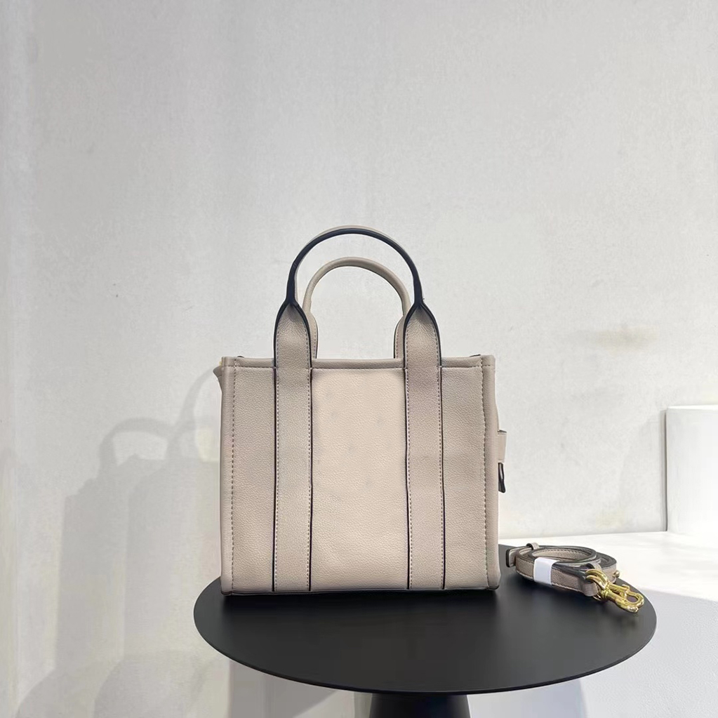 Klasik yüksek kaliteli lüks tasarımcı Üst Marka Klasik tasarımcı çanta Monogramlar kese alışveriş omuz çantası ücretsiz gemi ile yüksek kaliteli deri kadın tote