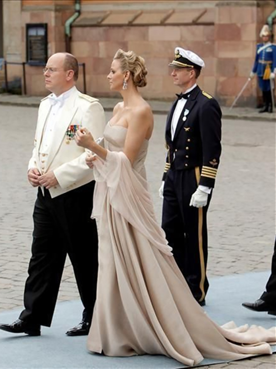 Brudklänningens mor med wrap chiffon sjal bröllop fest gäst prom afton klänning formell stropplös elegant