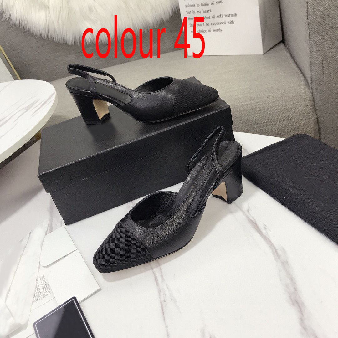 ドレスサンダルデザイナーシューズレザー太いヒールハイヒールベルトバックルサンダルファッションセクシーなバーパーティー女性靴新しいハイヒールの靴サイズ 34-42 ボックス付きレザーソール