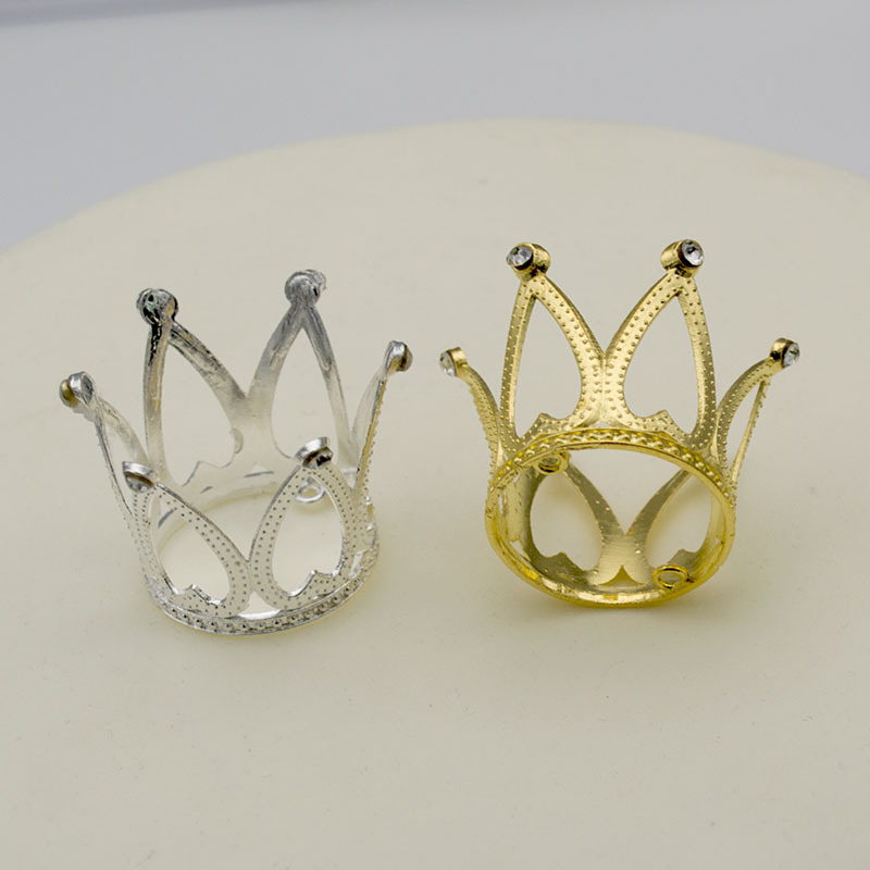 Candle Holders Crown Cake Topper Vintage Tiara Toppers Baby Shower Birthday Decoration Gold Silver Small for Boys & Girls dh9822