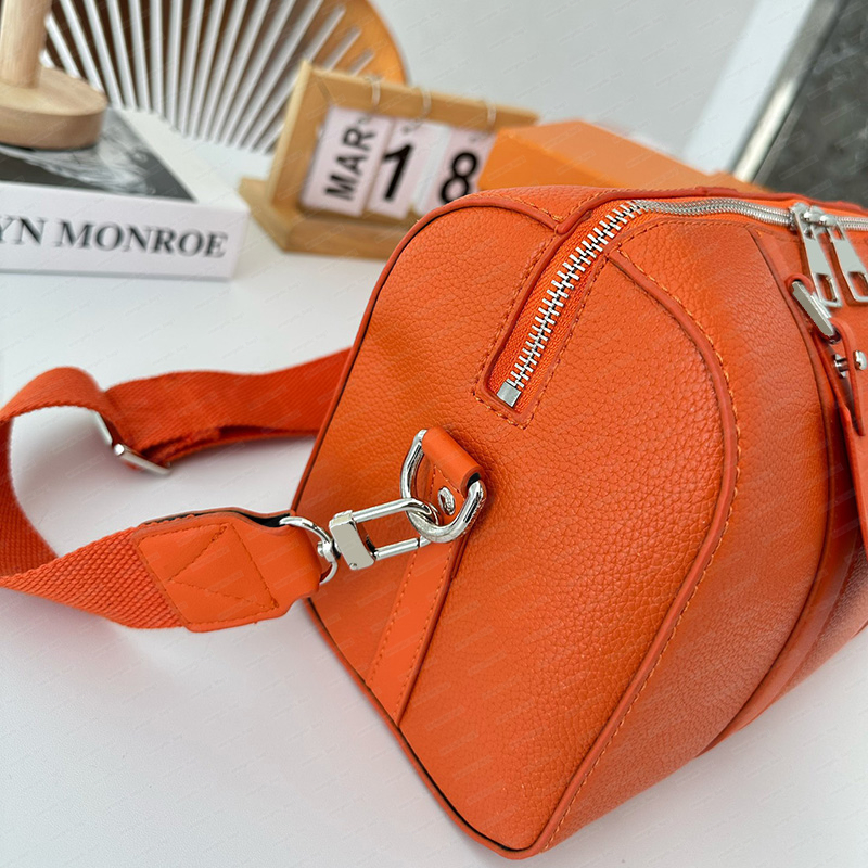 Draagtassen mode dames schoudertassen klassieke snelle tassen crossbody tassen tassen designer tassen mono kussen tas handtassen boston bakken dames tas lederen reiziger koppeling