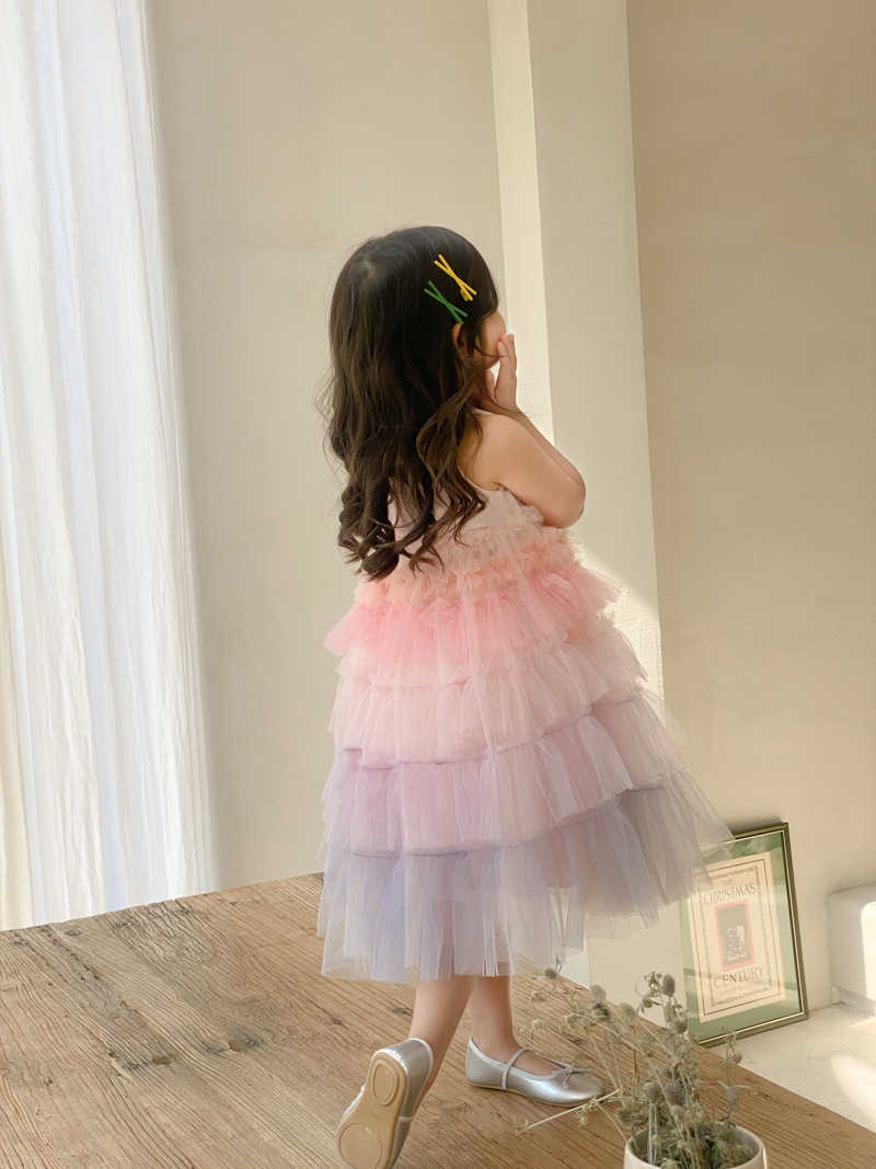 Robes de fille Été nouvelles filles mode douce maille colorée robe de princesse couleur bonbon robe de gâteau enfants fête d'anniversaire robes 2-8T