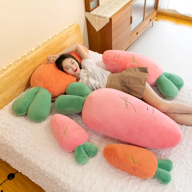 Kawaii Cartoon Carota Giocattoli Cuscino lungo Gamba carina Peluche Grande bambola Cuscino dormire ragazza Regalo 43 pollici 110 cm