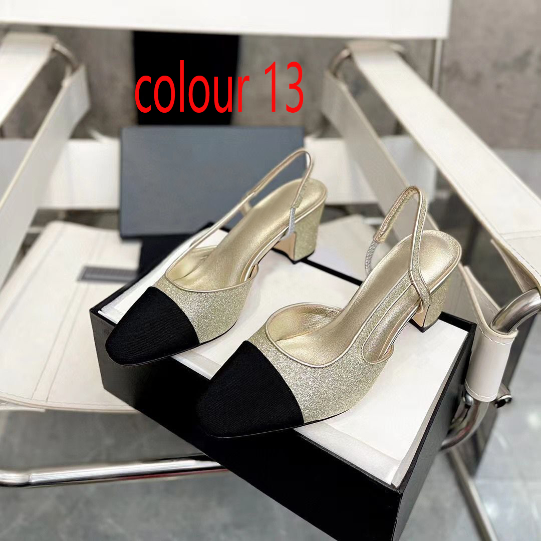 Summer Beach Sandals designer shoes Casual Sandal fashion 100% leather shoes Belt buckle Thick heel Heels Baotou lady Work Women Dress SHoes Large size 34-42 With box