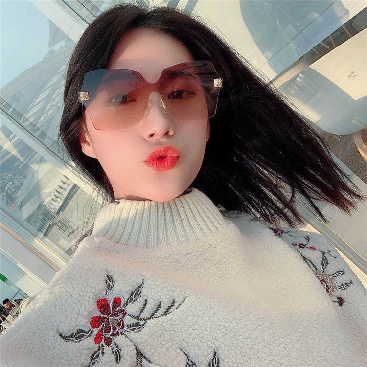 New luxury designer Valencia's new fashion one-piece eye mask square sunglasses star Sunglasses va2049