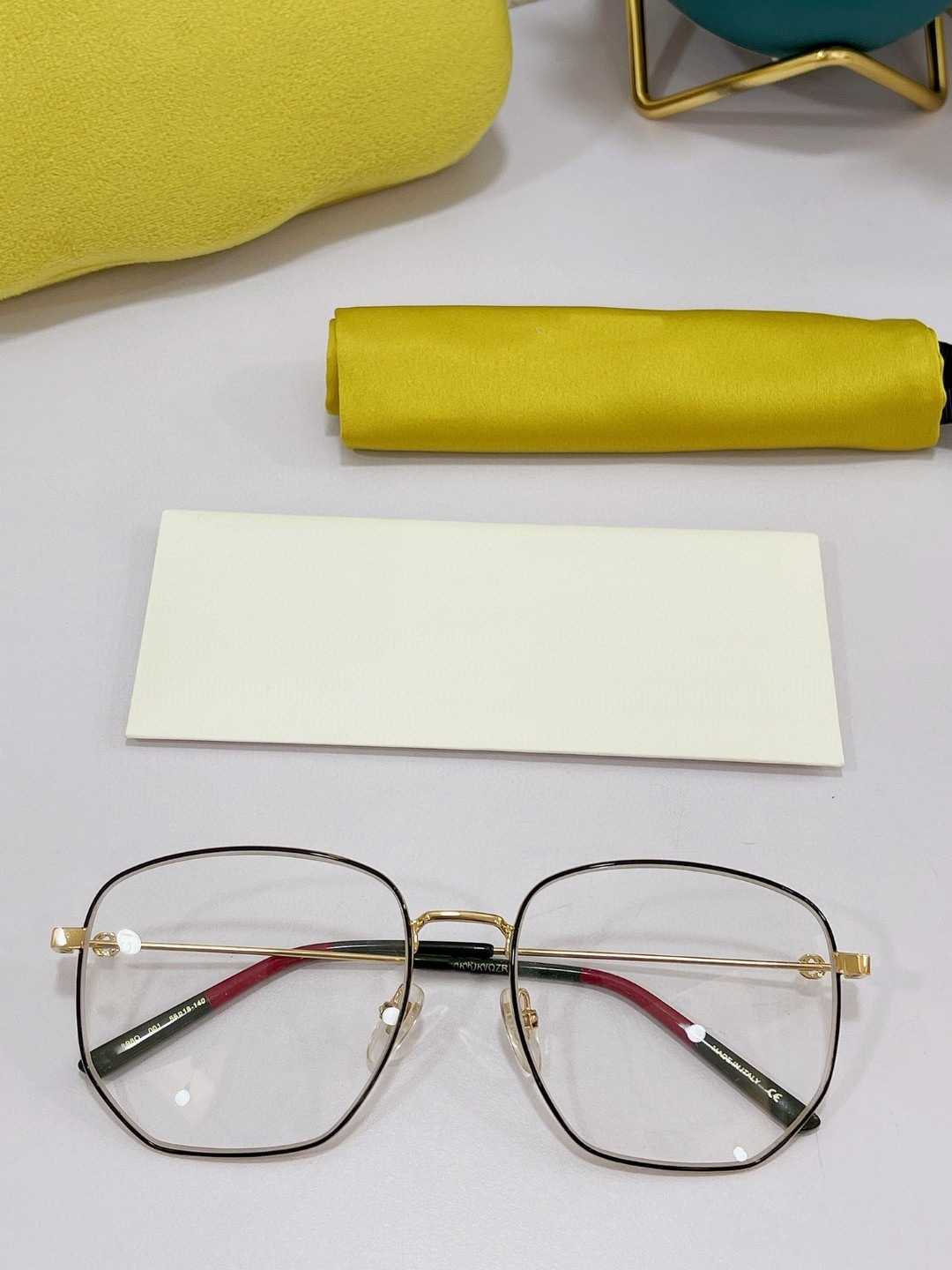 Nuovi occhiali da sole designer di lusso G della famiglia Nuovo minimalista piatto minimalista Quan Zhilong 0396o Anti Blue Light uomini e donne Lo stesso modello a faccia a faccia semplice