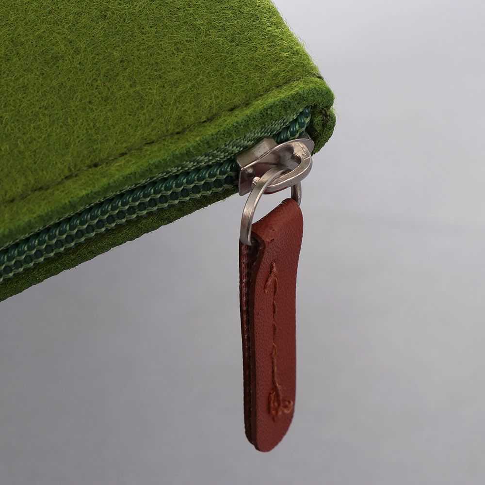 Wallets Cheap Wool Felt Mini Coin Purse Wallet Women Men Change Bag ID Holder Wallets Key Chain Mini Bag Felt Retro Bag 2022 G230327