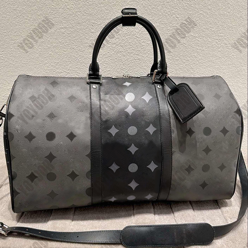 Bolsas de duffel para hombres de moda