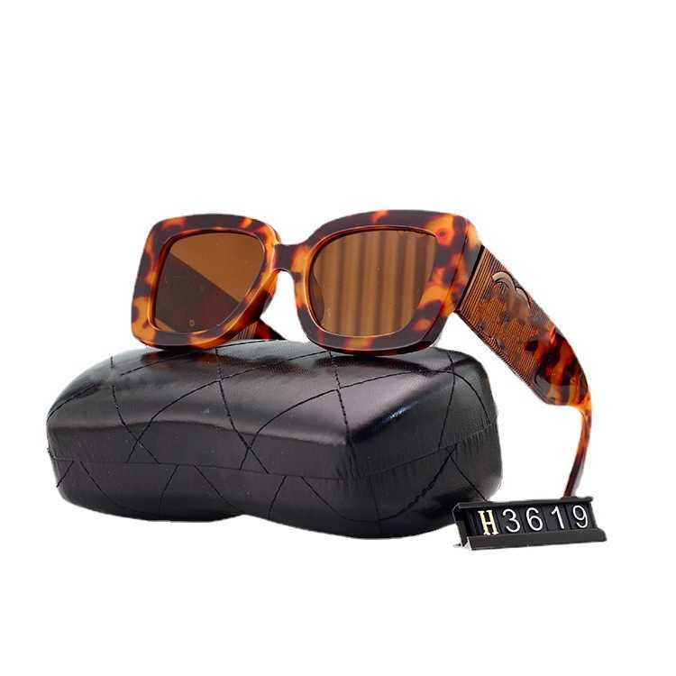 2024 Fashion Men's Luxury Diseñador de gafas de sol para mujeres Gafas cuadradas pequeñas visera personalizada