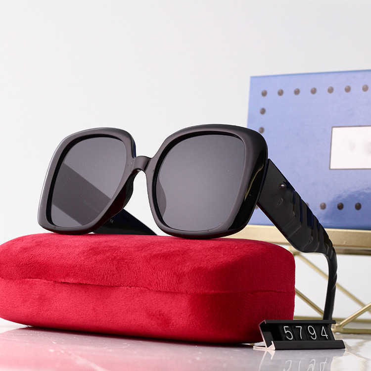 Lunettes de soleil de nouveau designer des lunettes de soleil de luxe masculines pour femmes