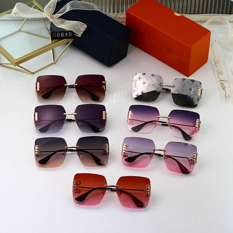 2024 Men's Luxury Designer Women's Sunglasses square rimless Light metal half frame Mesh red large ocean piece