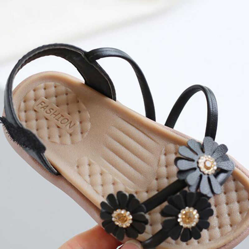 Sandalet Yaz Kızlar Sandalet Moda Yeni Tatlı Çiçek Roman Sandalet Küçük Kız Ayakkabı Çocuklar Prenses Ayakkabı Plajı Sandal W0327