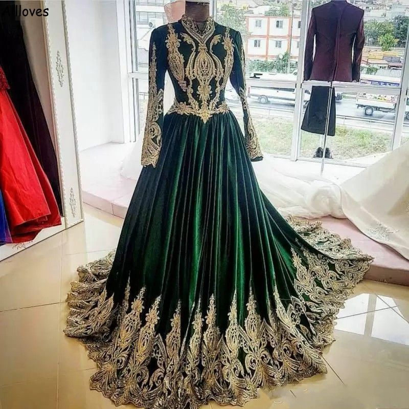 Marokkanische Dubai Arabische Abaya Abendkleider mit langen Ärmeln Dunkelgrüne Spitze Applique High Neck Muslim Prom Party Kleider Zweites Empfangskleid für Mutterschaft CL2101