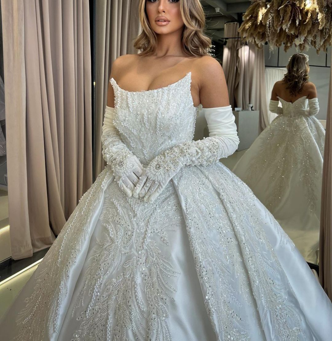 Luksusowe suknie balowe suknie ślubne długie rękawy Bateau Cearówki Zastoski Paleśki Perły ślubne suknie ślubne Diamenty Formalne sukienki plus size na zamówienie Vestido de novia