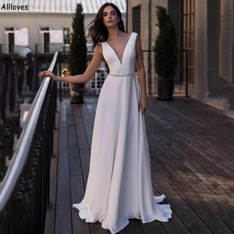 V Neck Plus Size A Line Wedding Dresses Simple White Satin Boho Garden Beach Bridal Gowns With Crystals Belt Sweep Train Sexy Backless Maternity Robes de Mariee CL2102