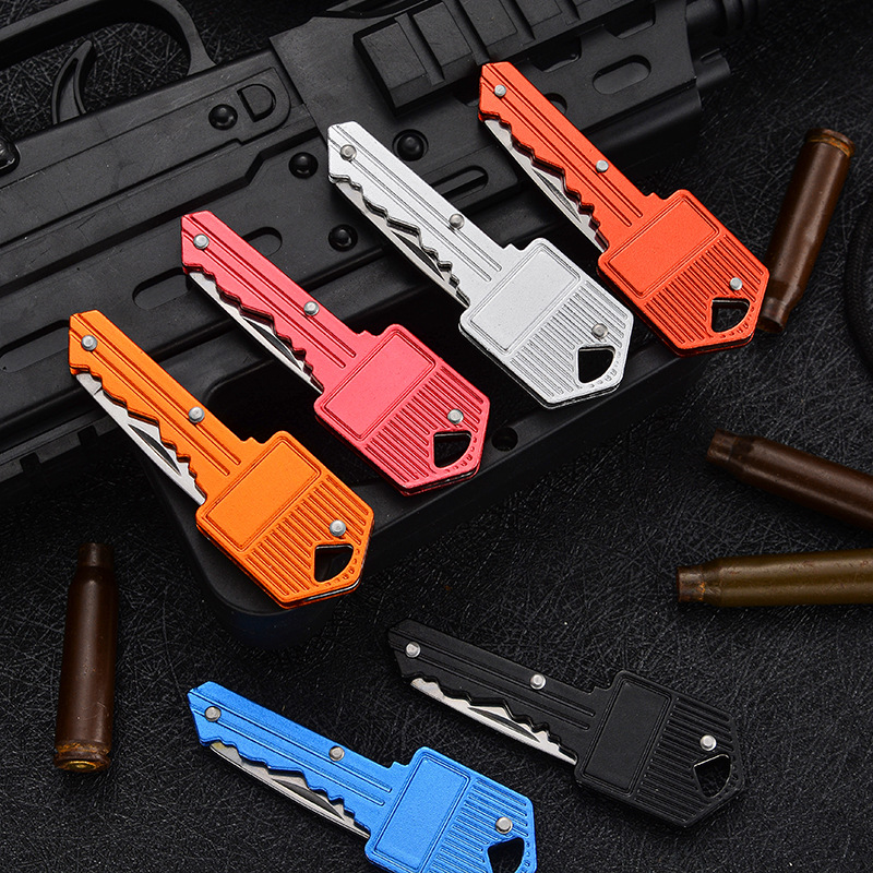 Cam Hunting Knives Key Shape Multifunctional Keys Mini Folding Blade Fruit Knife Outdoor Saber Swiss Paring knives