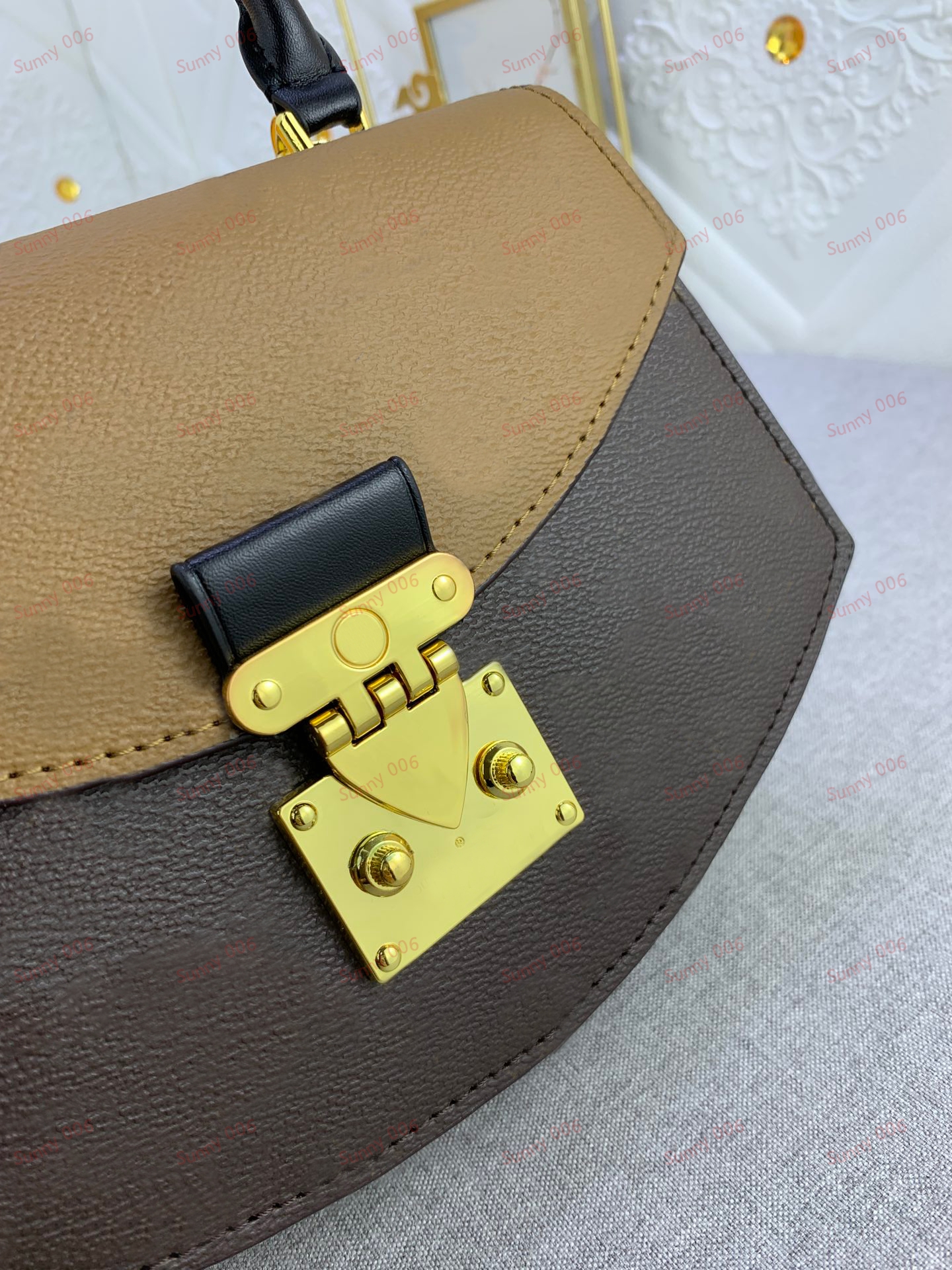 Borsa da sella da donna Famosa borsa tote multifunzione Borsa di design di lusso Stile di moda Innovazione Pacchetto di stoccaggio Portamonete piccolo