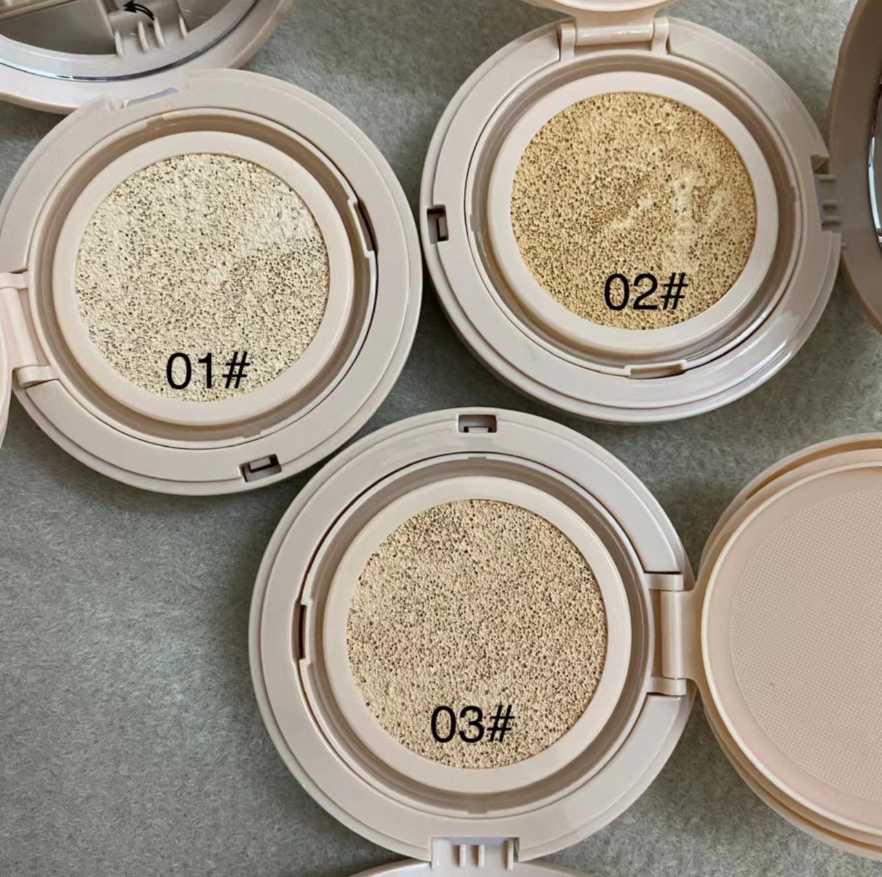 Luxury Cushion Foundation 14g SPF22 in 3 Farbtönen Fond de Teint Gesichts-Make-up-Kosmetik