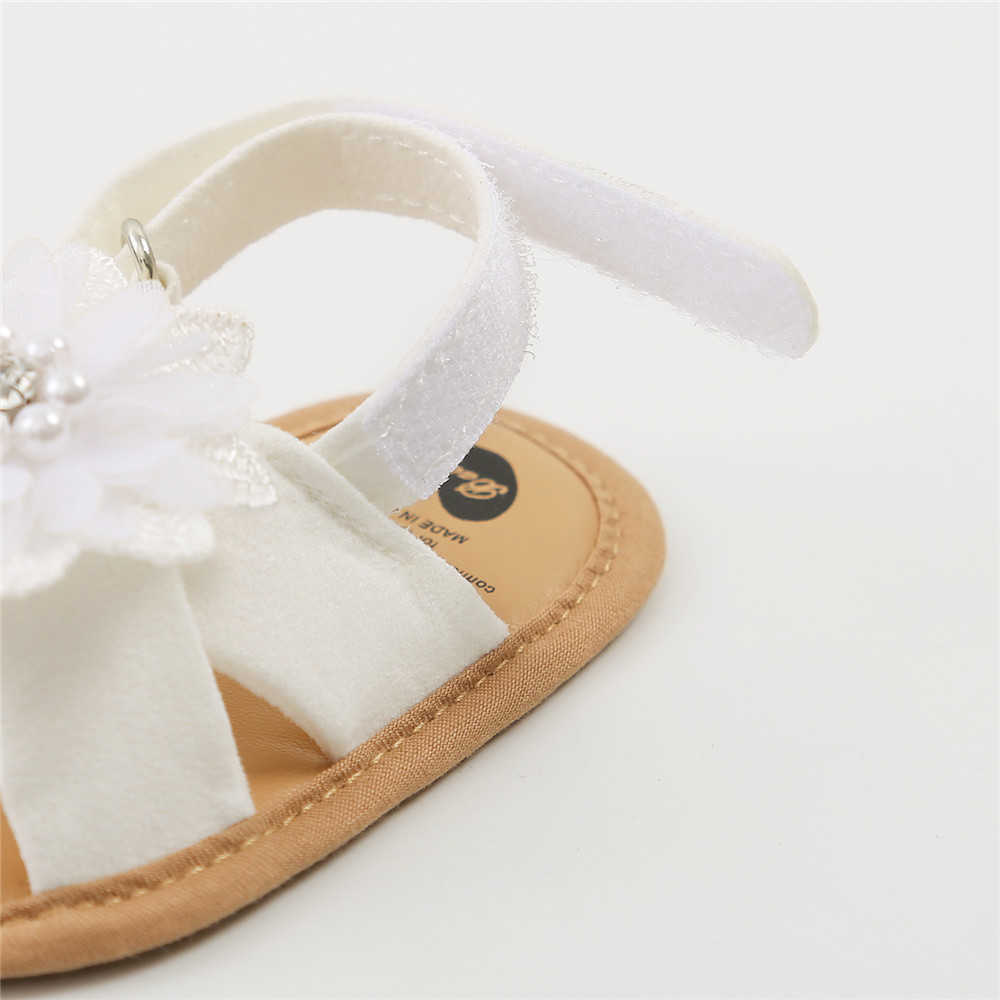 Sandaler Baby Girls Princess Sandaler Big Rhinestone Flower Open Totes Anti-Skid mjuk sula Walking Shoes Ankel Stick-On Summer Foot Wear Z0331