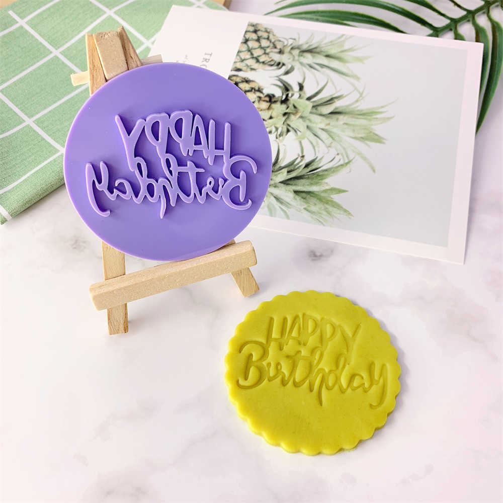 Ny akrylkakor Embionser Mögel Happy Birthday Pattern Cake Stencil Fondant Icing Biscuit Mold Baking levererar kakedekorationsverktyg