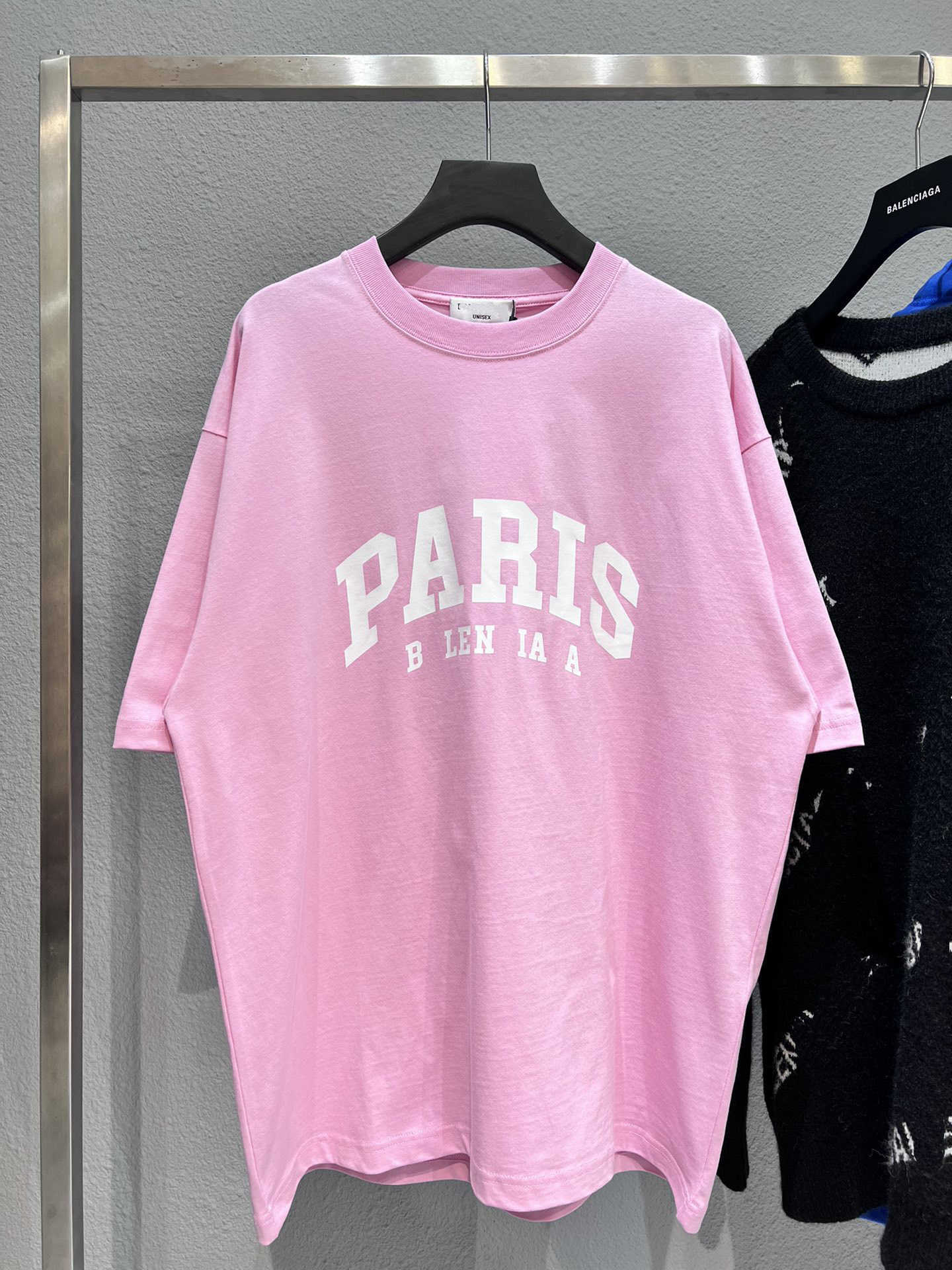 デザイナーの女性服20％オフシャツハイエディションクラシックイヤー専用スリーブTシャツストリートトップ同じスタイル