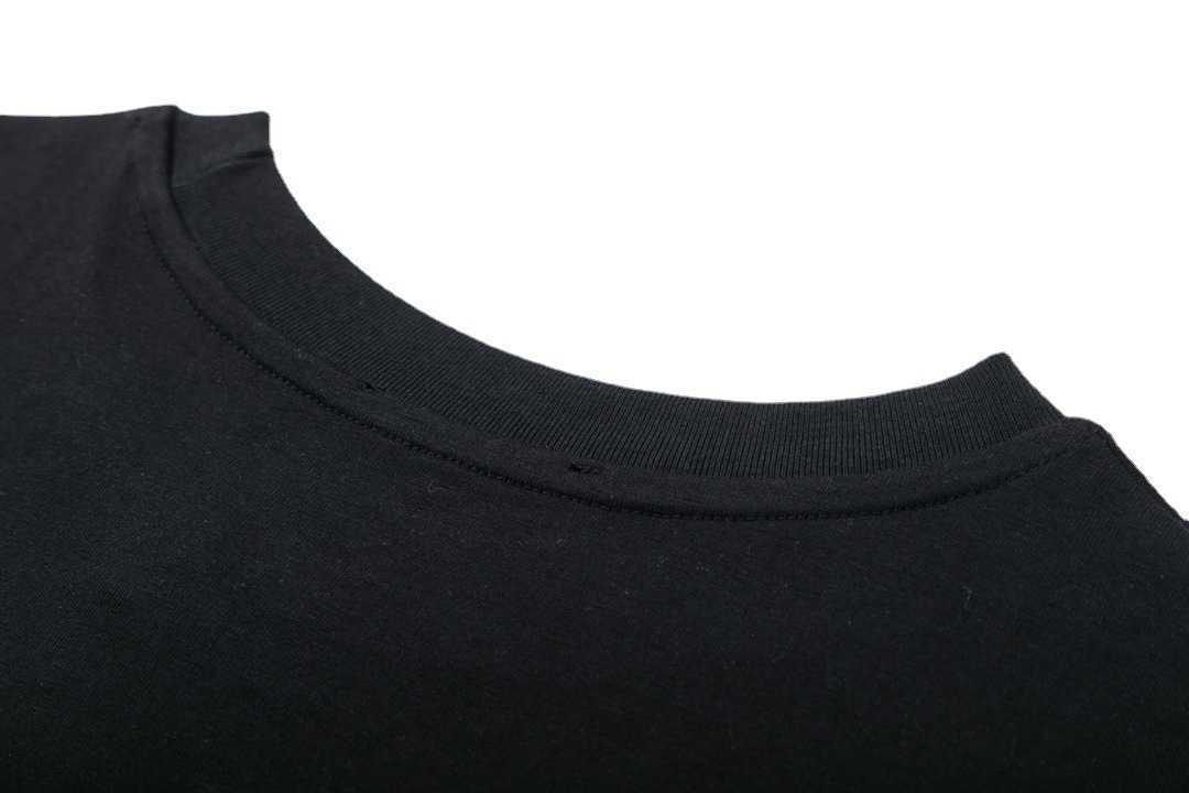 Luxury Designer women t shirt Shirt 2023 Summer High Street Neckline Triangle Iron Round Neck Casual Sleeve Unisex
