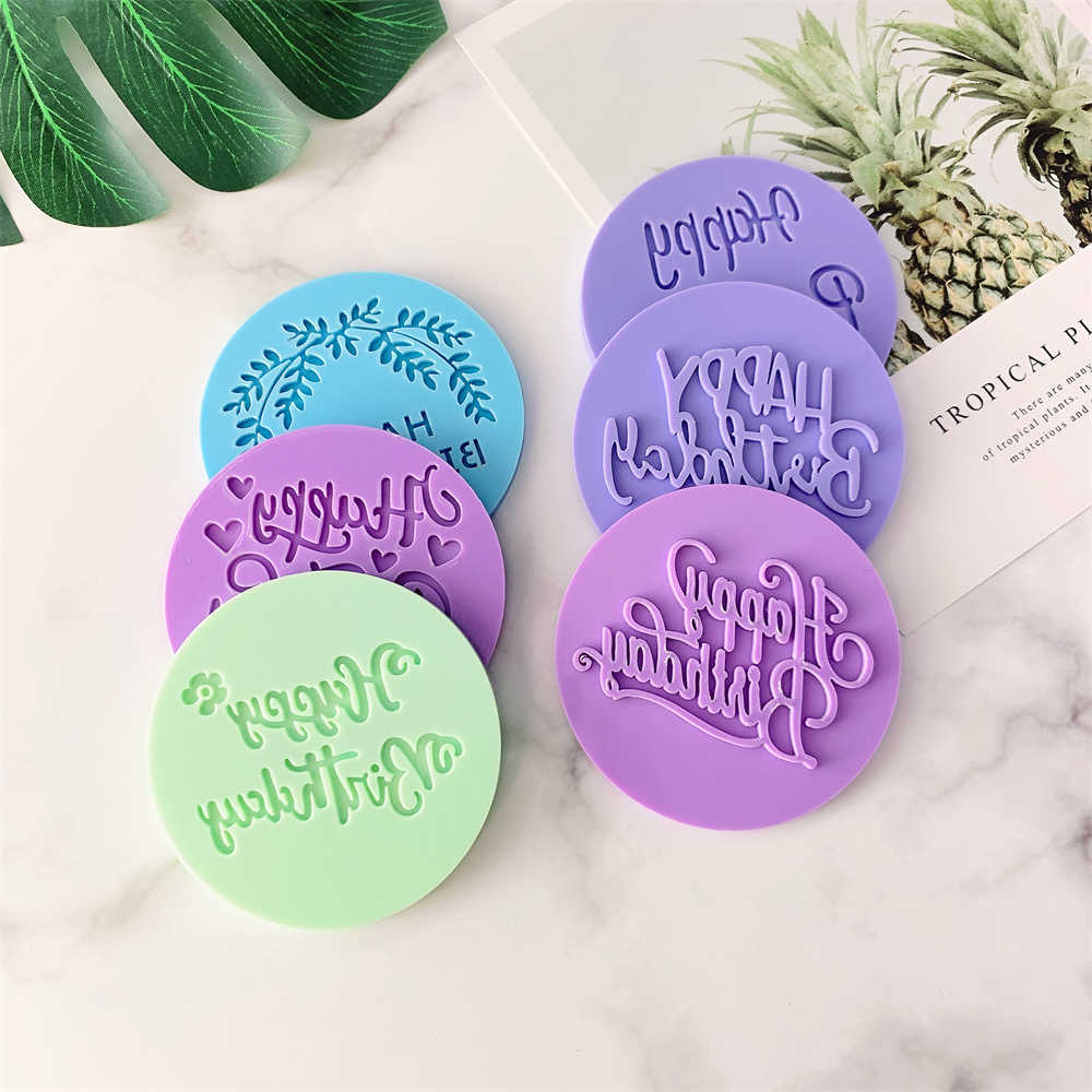 New Acrylic Cookie Embosser Mold Happy Birthday Pattern Cake Stencil Fondente Glassa Stampo biscotti Forniture la cottura Strumento decorare torte