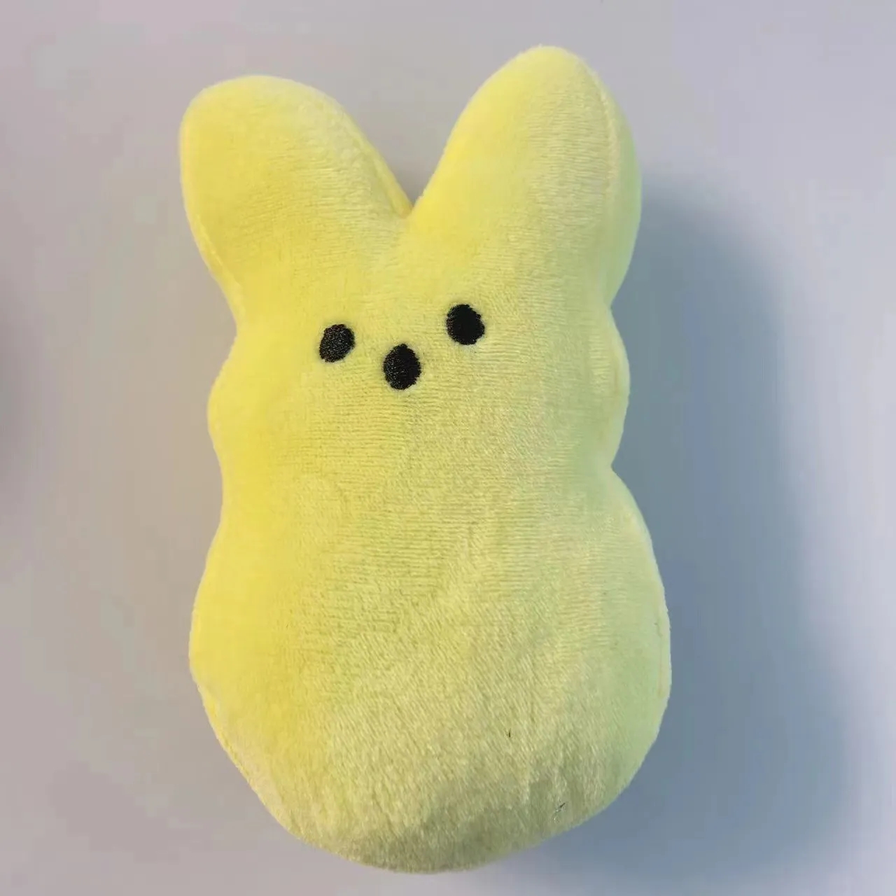 Wielkanocny Pet Rabbit Plush 15cm Cute Bunny Doll Bieć klęcznikowy Kawaii Sofa Dekoracja komputerów stacjonarnych